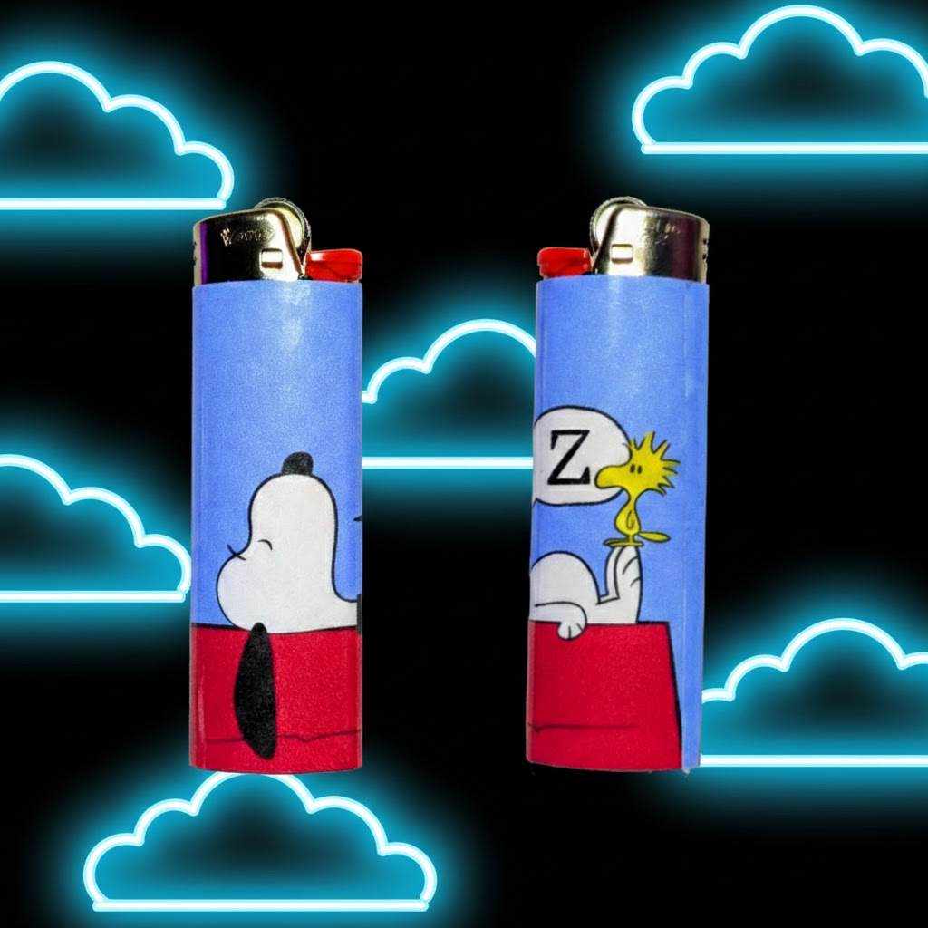 Peanuts "snoopy' lighter